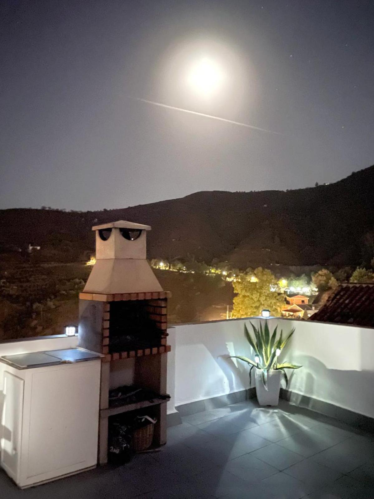 Alquiler Rural Cutar, Casa Robles别墅 外观 照片